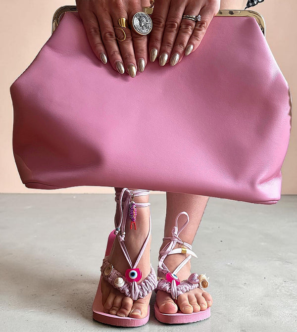Spare oversized handbag